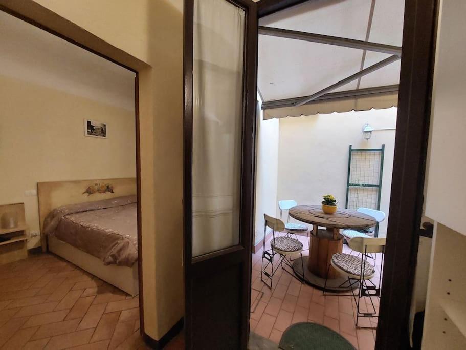 Laura Apartment In The Heart Of Флоренция Екстериор снимка