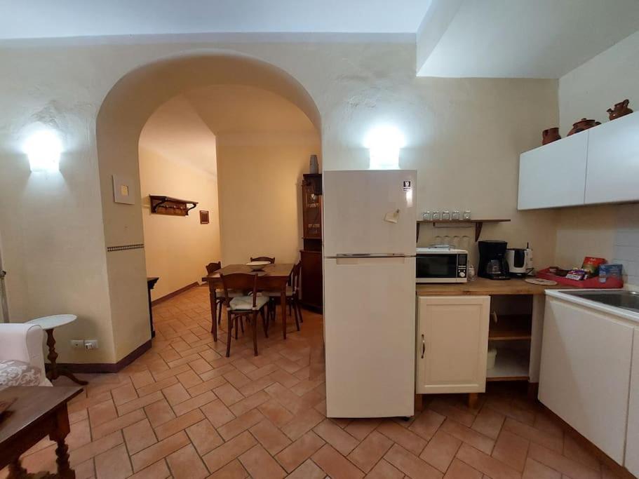 Laura Apartment In The Heart Of Флоренция Екстериор снимка
